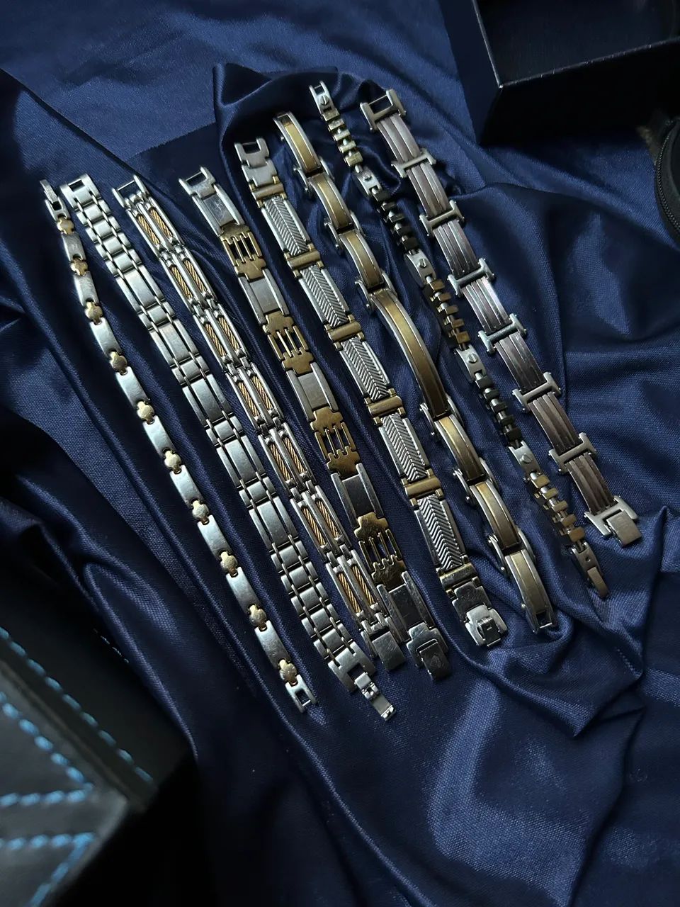 Kit com 8 pulseiras masculina 
