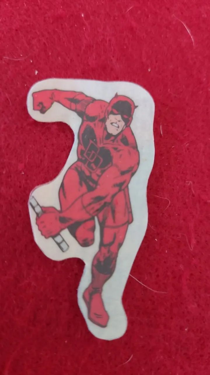 Lote 2 Adesivos Heróis Marvel Década de 1990 - Foto 2