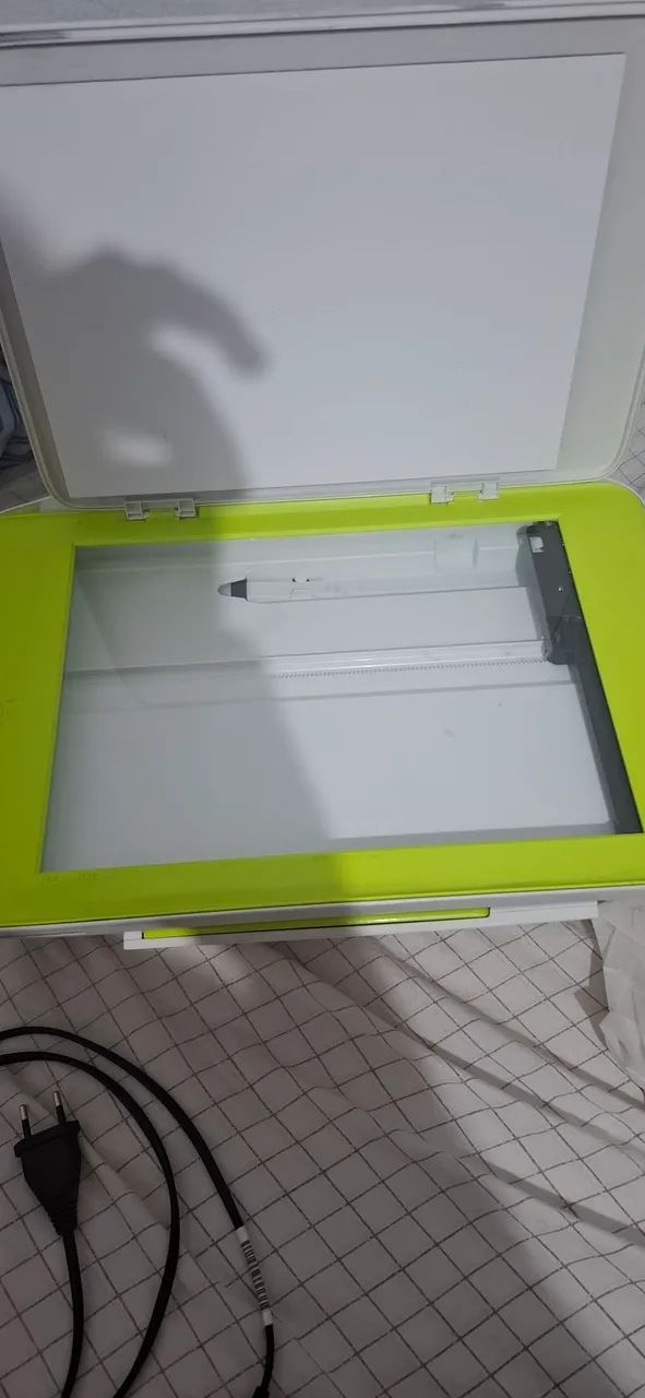 Impressora HP DeskJet Advantage 2136. - Foto 2