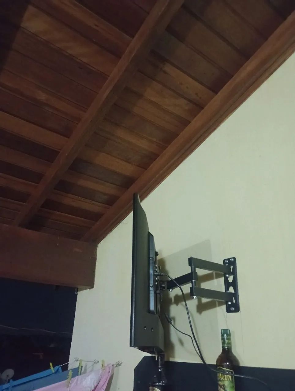 Vendo televisão 32 polegadas não é smart mas acompanha um aparelho que vira smart  - Foto 3