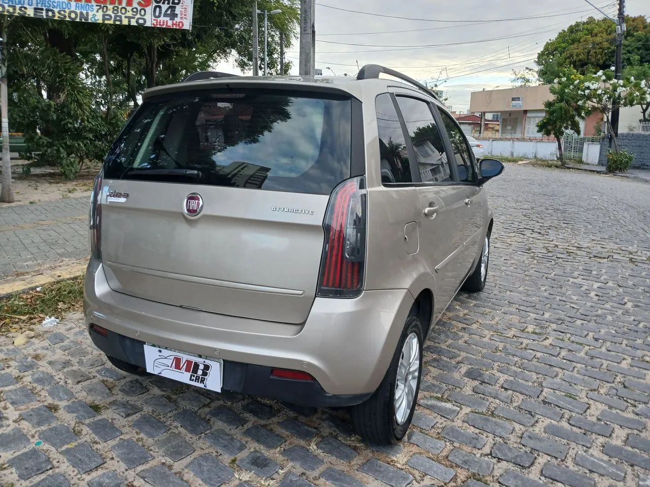 Fiat Idea Attractive 1.4 Fire Flex 8V 5P 2015 - Foto 5