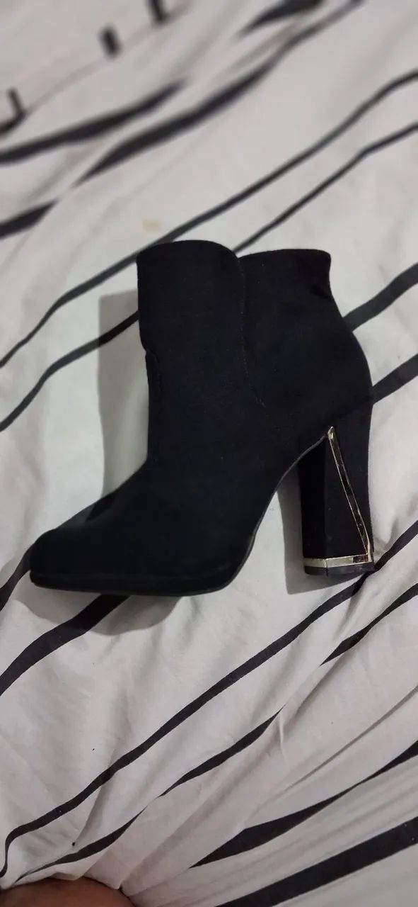 Bota preta  vizzano 