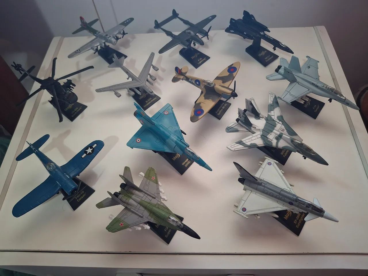 Miniatura de aviões (unidade) - Foto 2