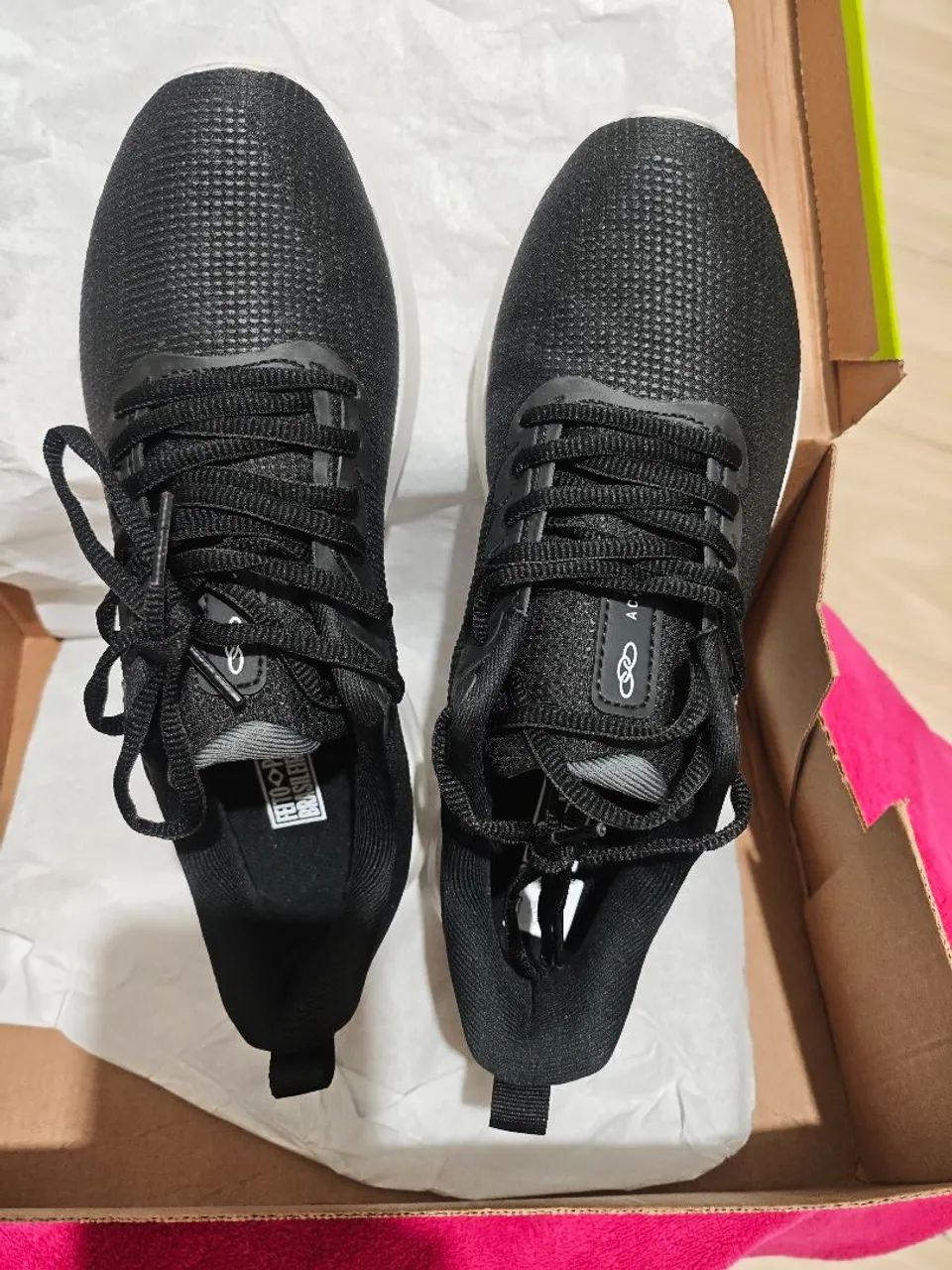 Vendo lindos tênis novos  - Foto 3
