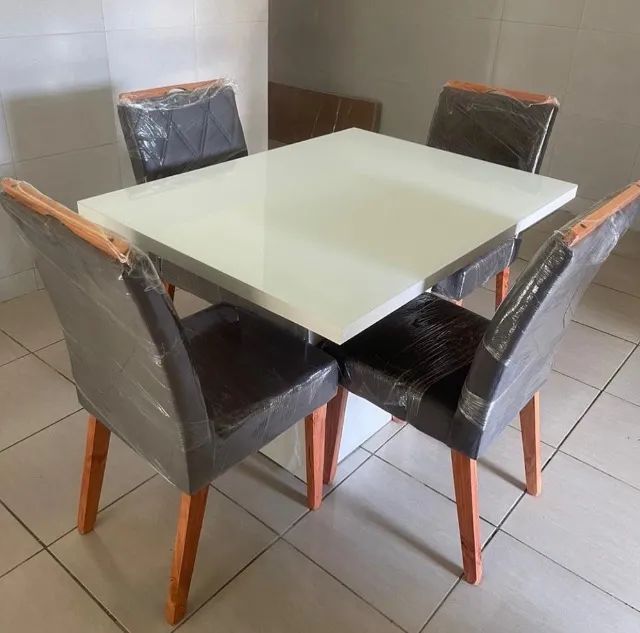 Mesa de jantar Mdf 4 cadeiras  - Foto 5