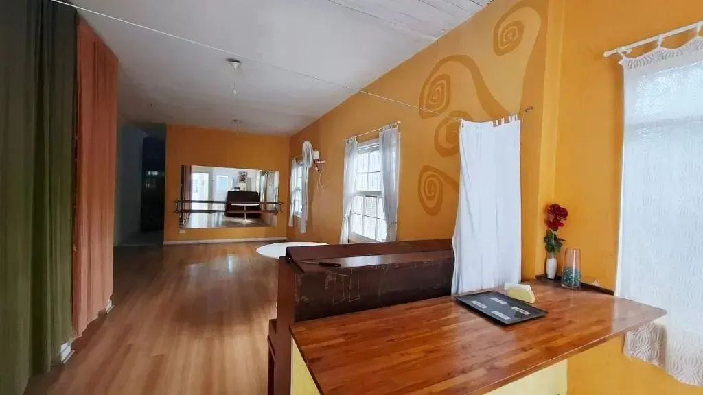 Imóvel para venda com 250 metros quadrados com 3 quartos