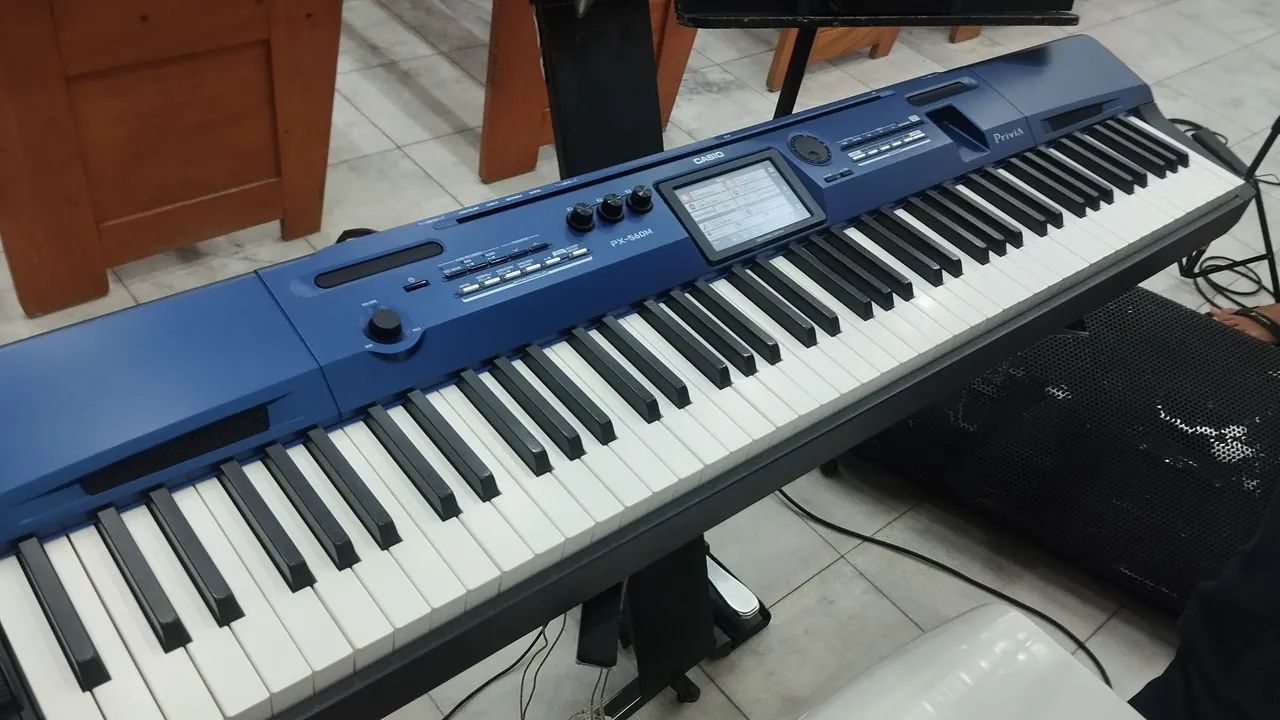 Privia PX560M