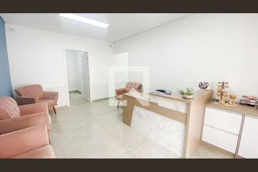 Casa à Venda - Vila Assunção, 5 Quartos, 250 m2