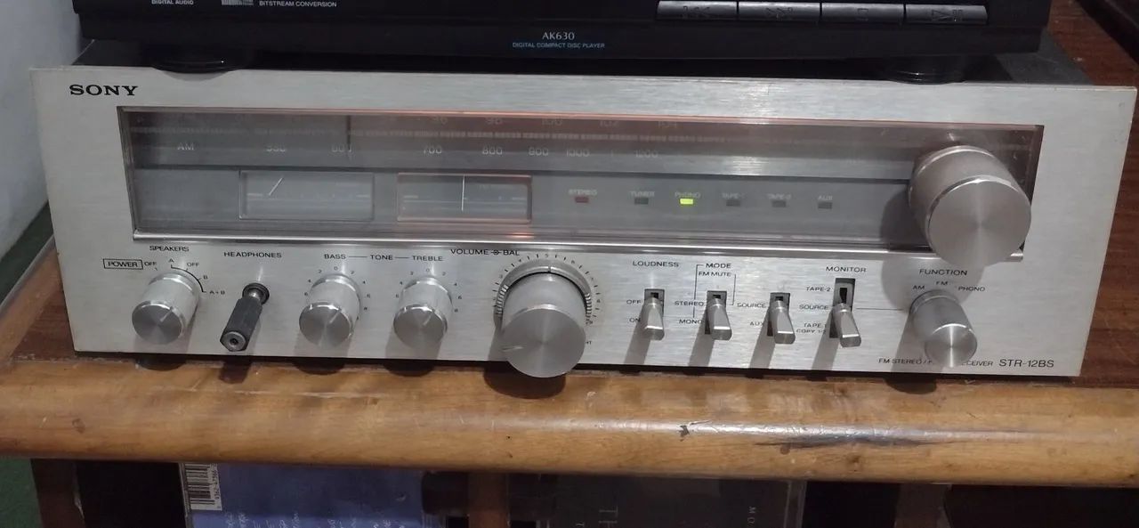 Reciever Sony str 12 bs 
