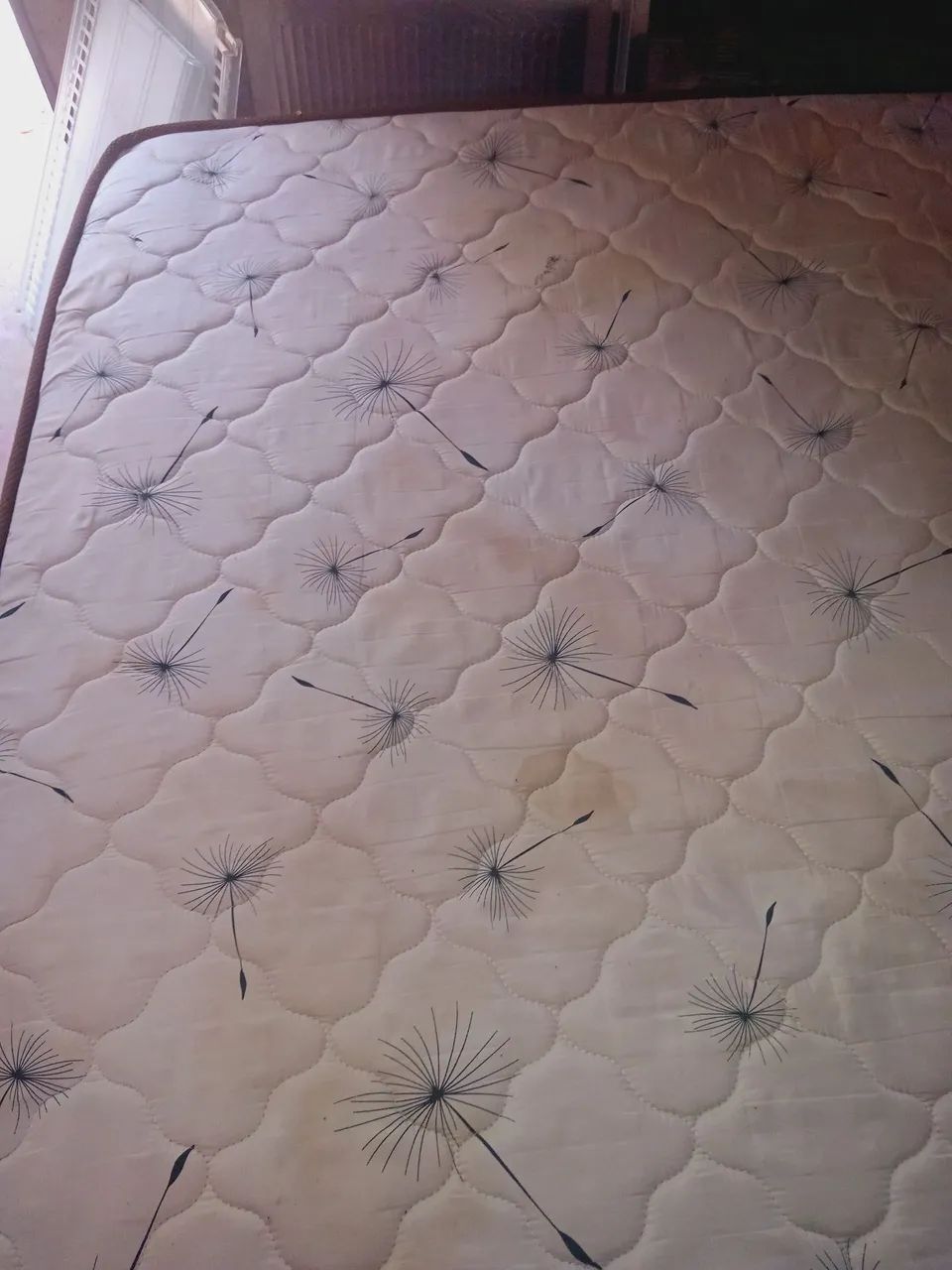 Cama de casal. 