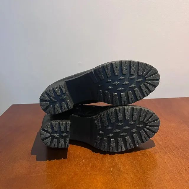 bota arezzo de couro cano curto preta 36 - Foto 3