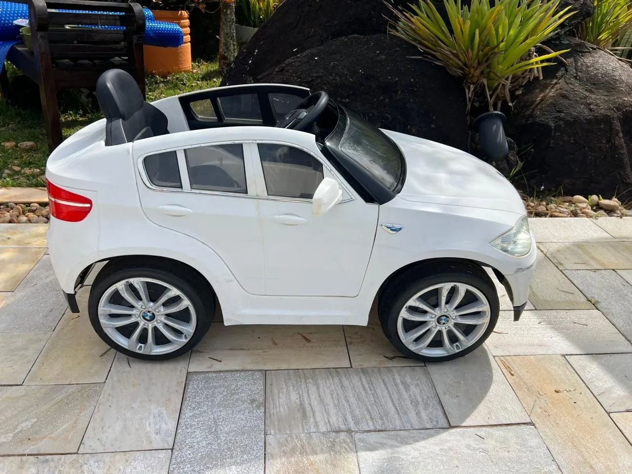 Carrinho elétrico infantil BMW X6 - Foto 5