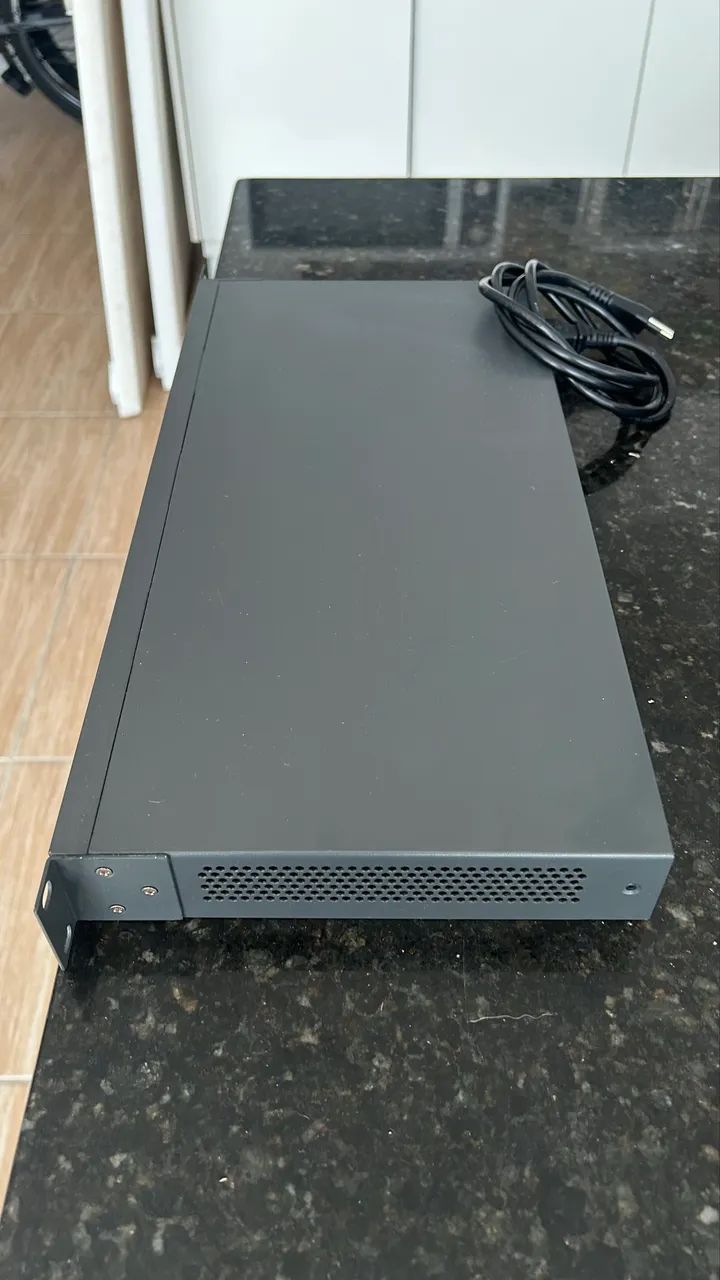 Switch 48 portas TP link  - Foto 3