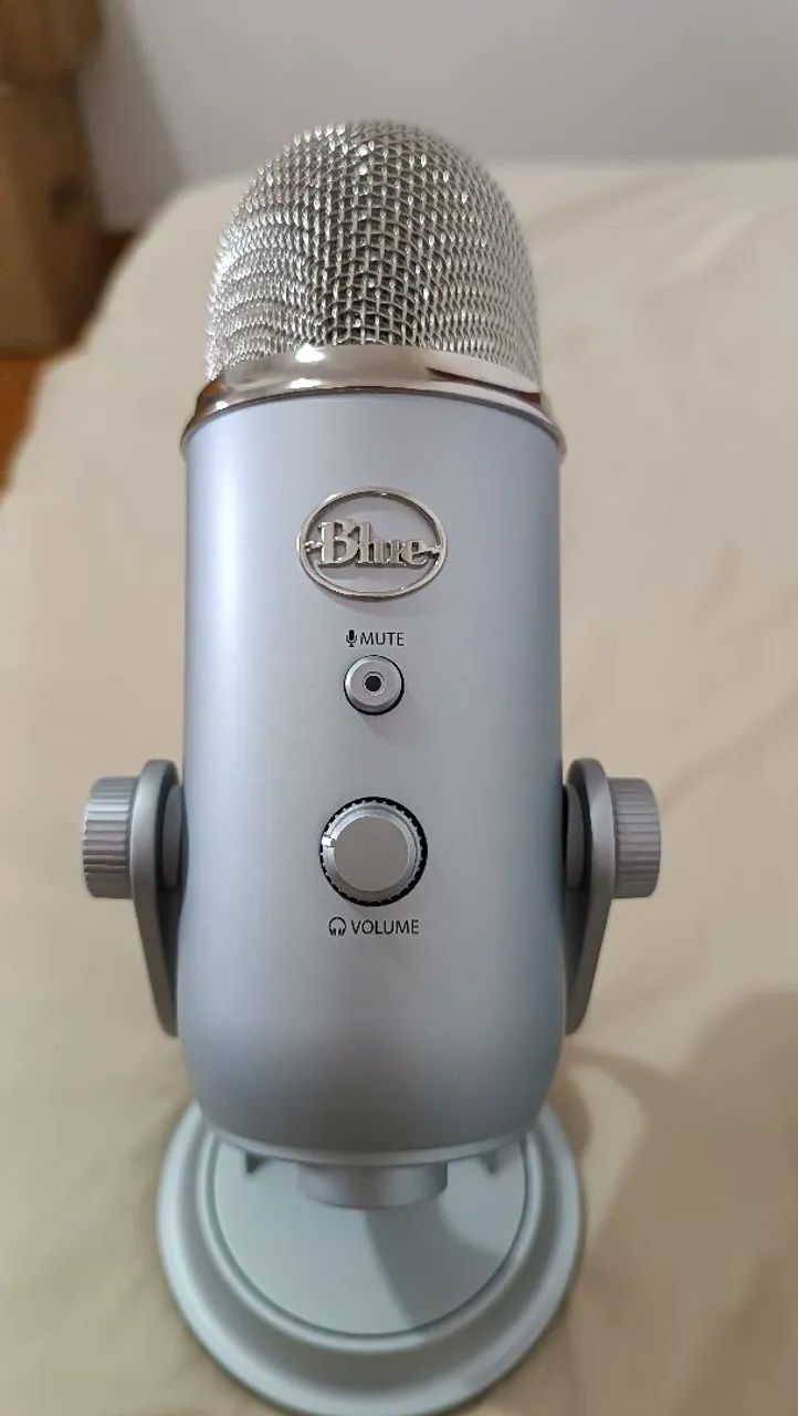 Microfone Novo USB Blue Yeti
