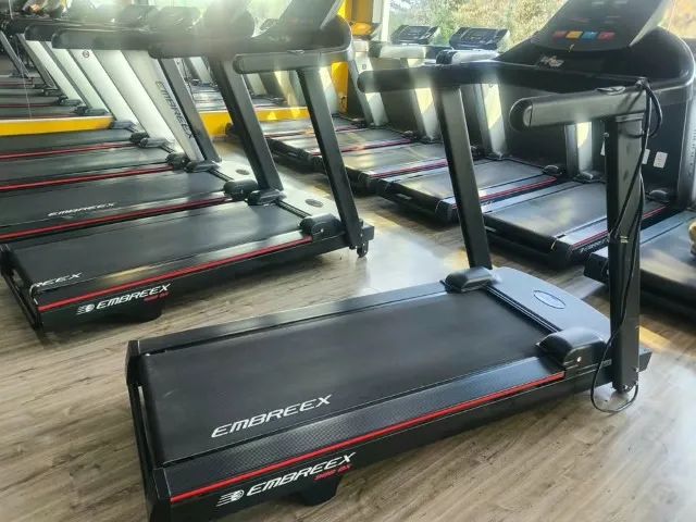 Esteira profissional Embreex 568 BX - Foto 3