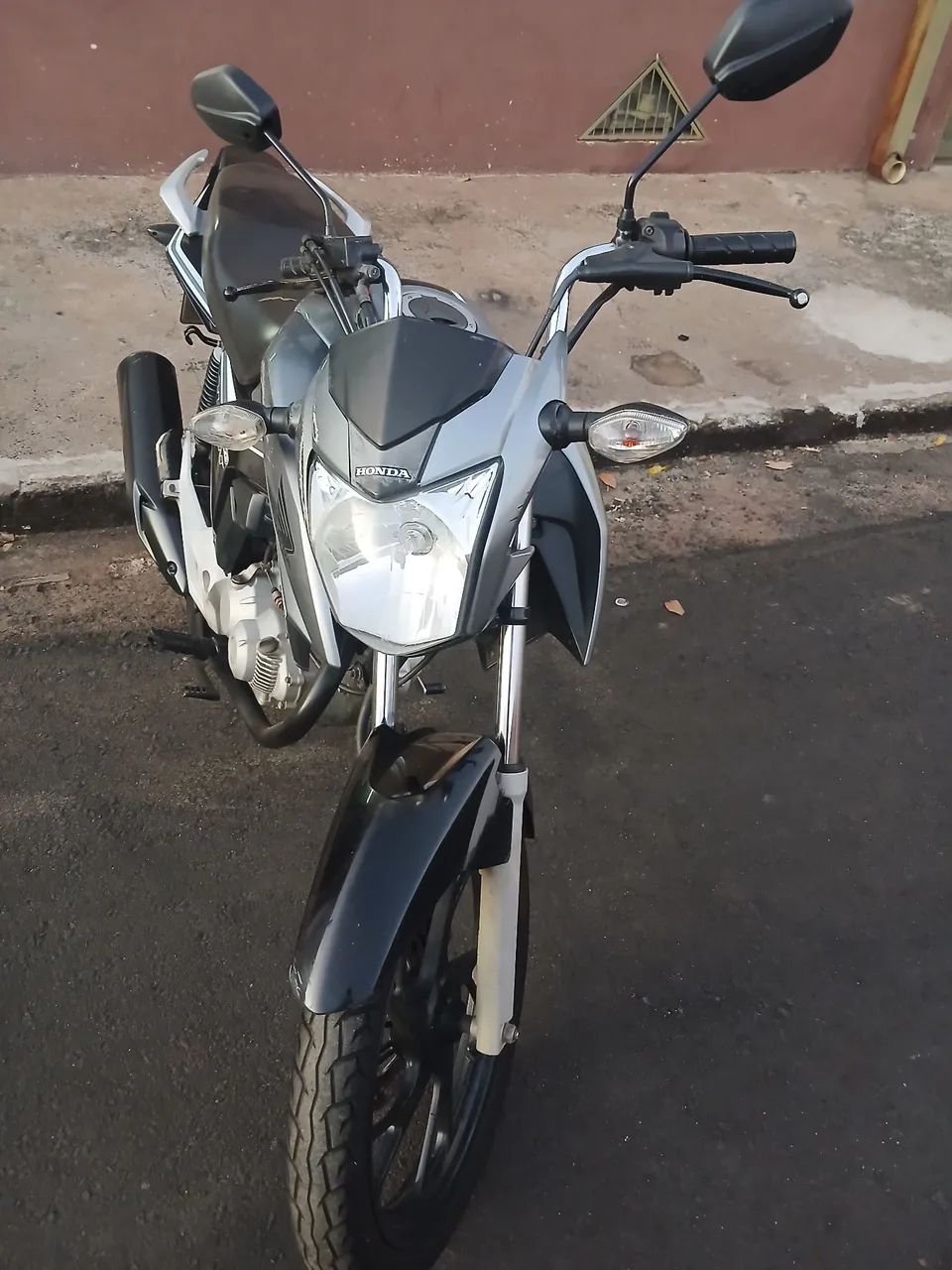 Titan 160 - Foto 3