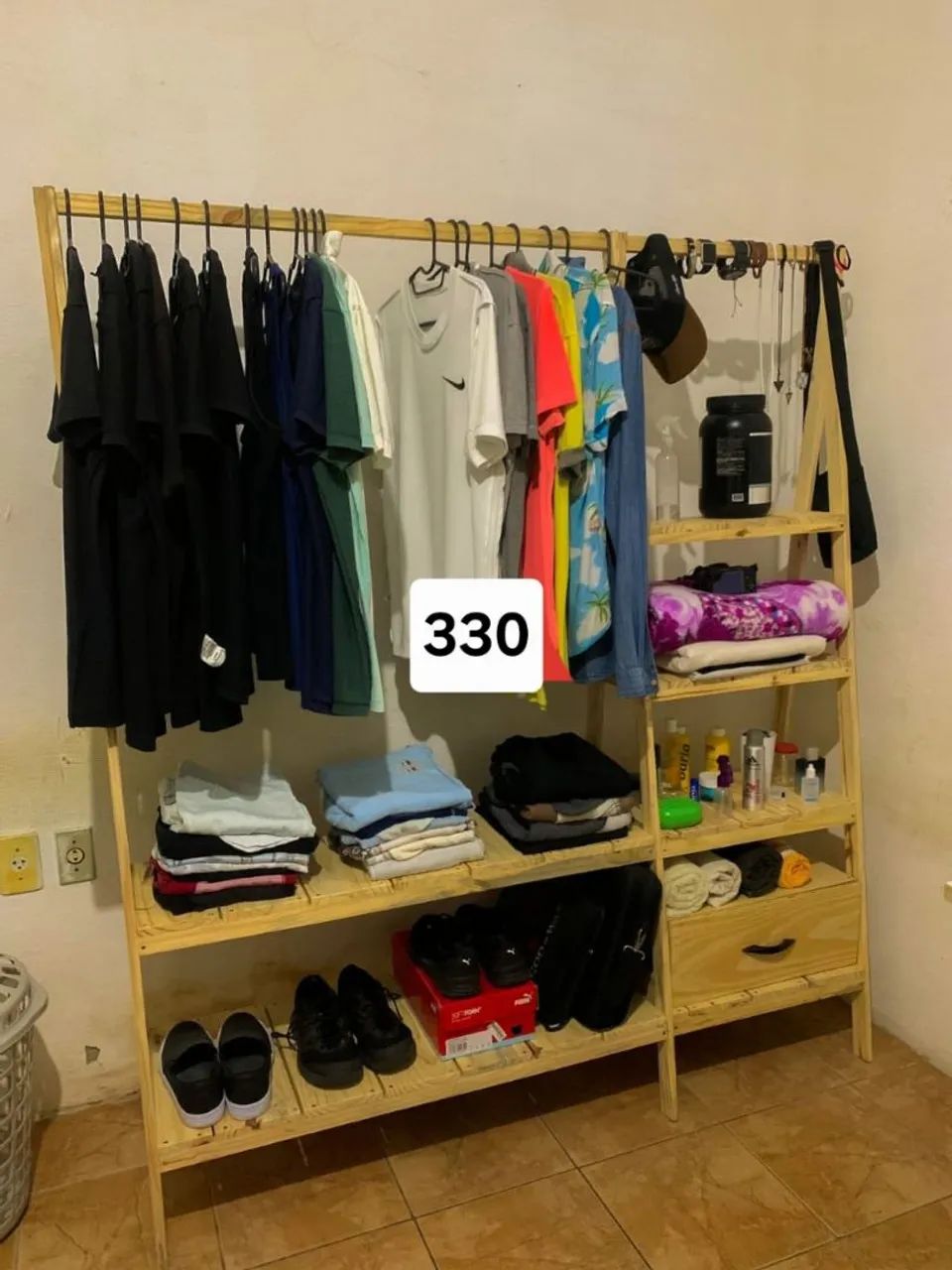 J.A pallet's Araras e closet 