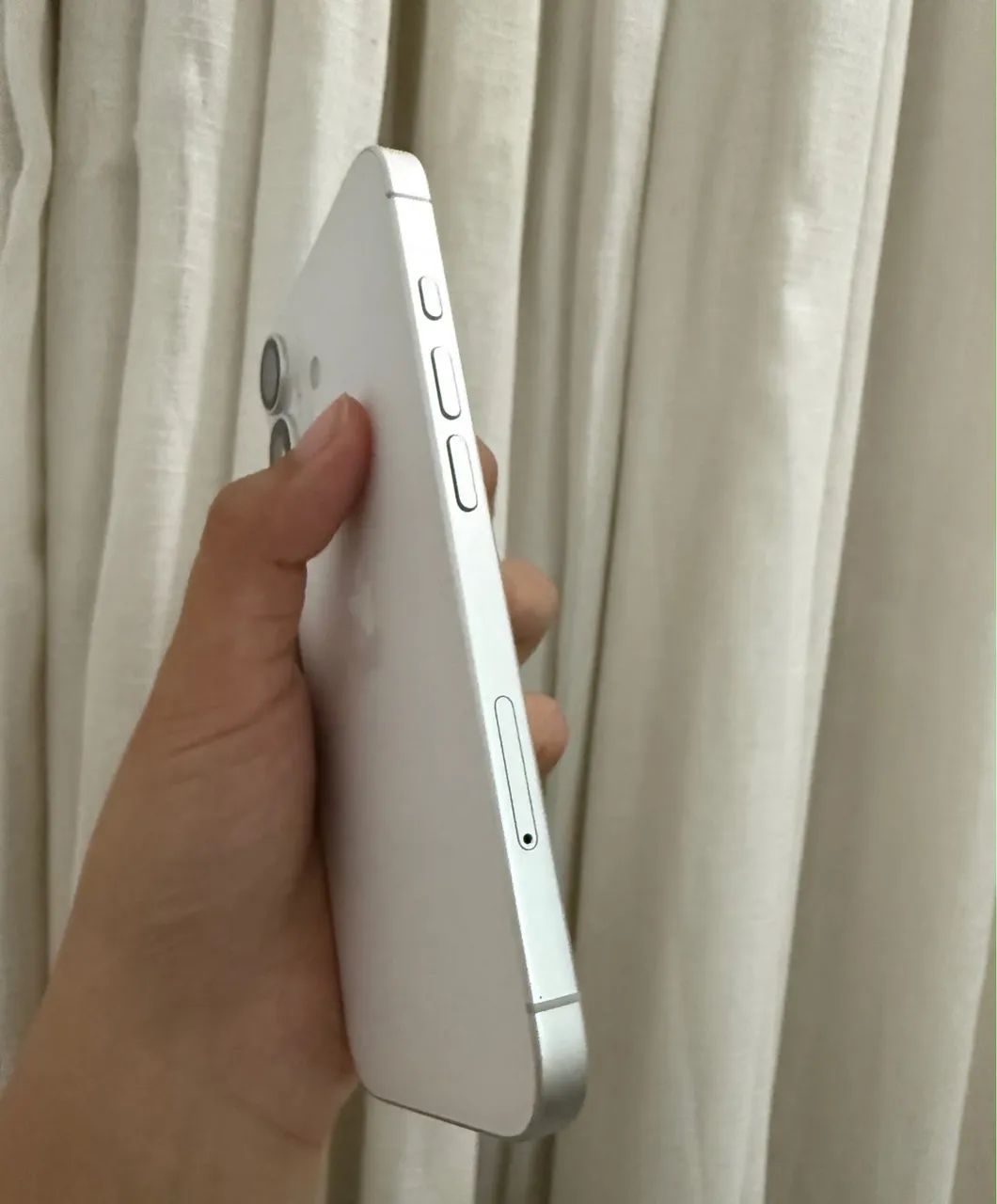 IPHONE 16 - Foto 3