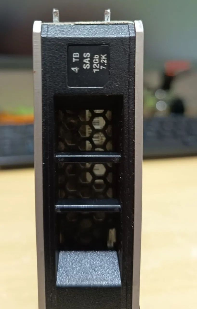 HD 4 TB SAS DELL - Foto 2