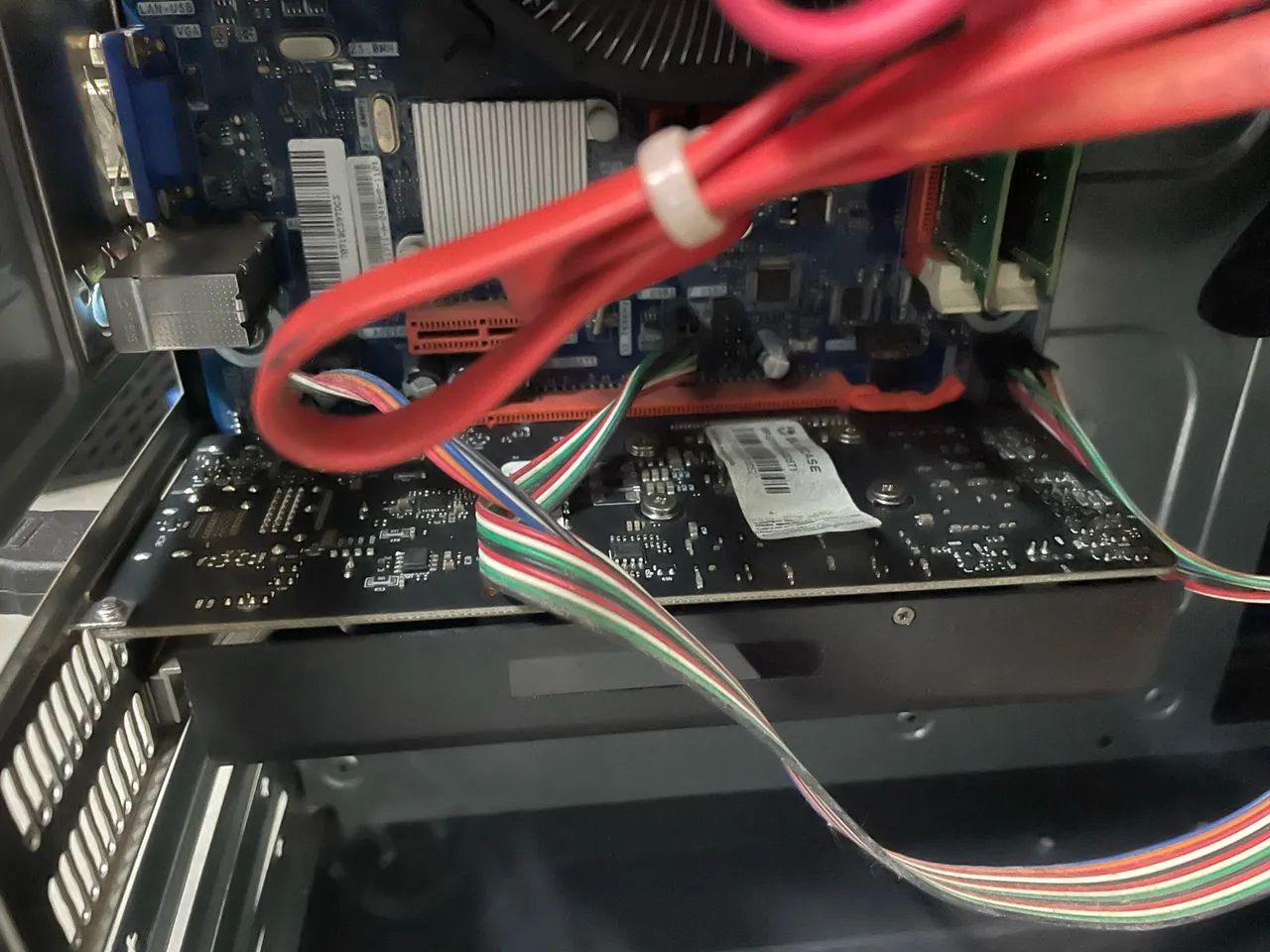 CPU i3 + GTX 1050 - Foto 2