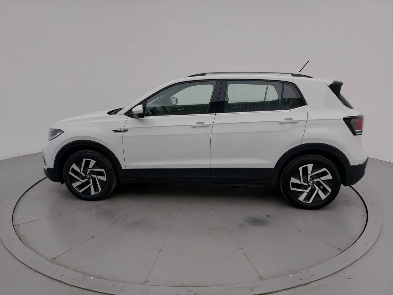 Volkswagen T-Cross Highline 1.4 TSI Flex 16V 5P AUT 2025 - Foto 2
