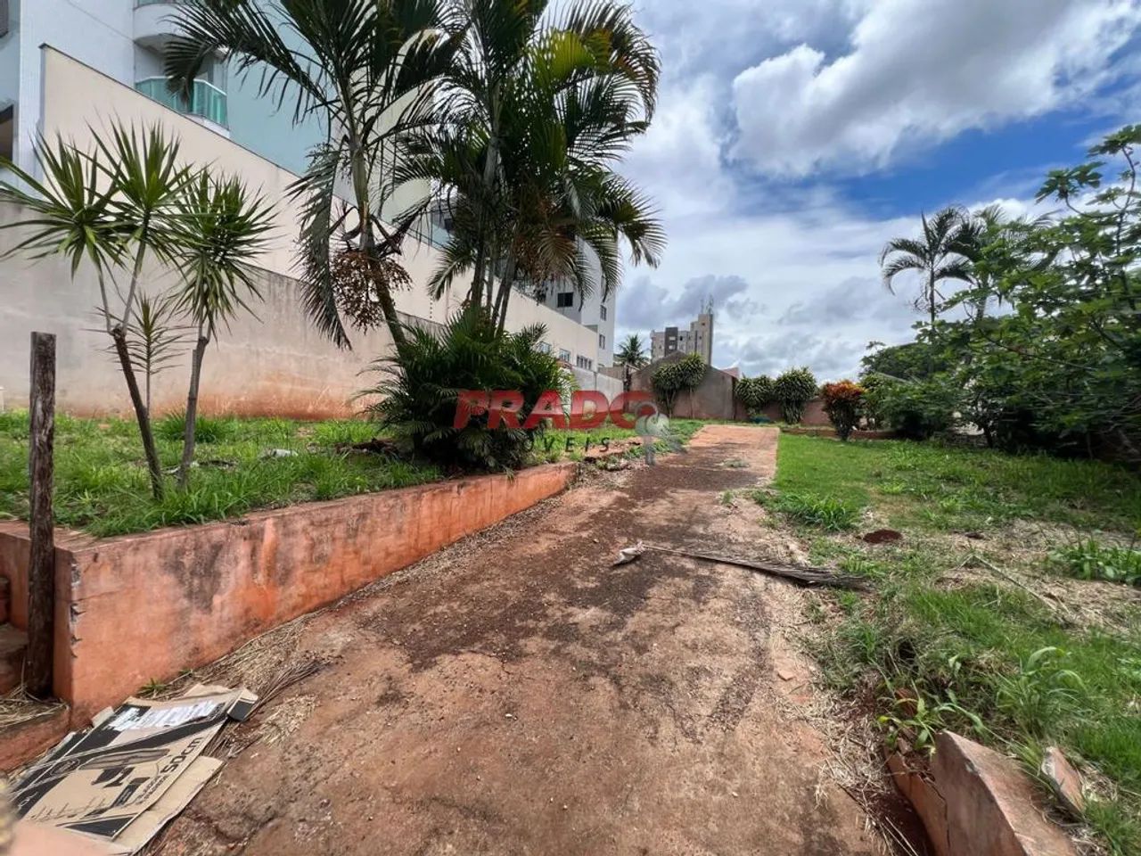 Terreno à venda em Maringá, Zona 07, com 526.5 m² - Foto 4