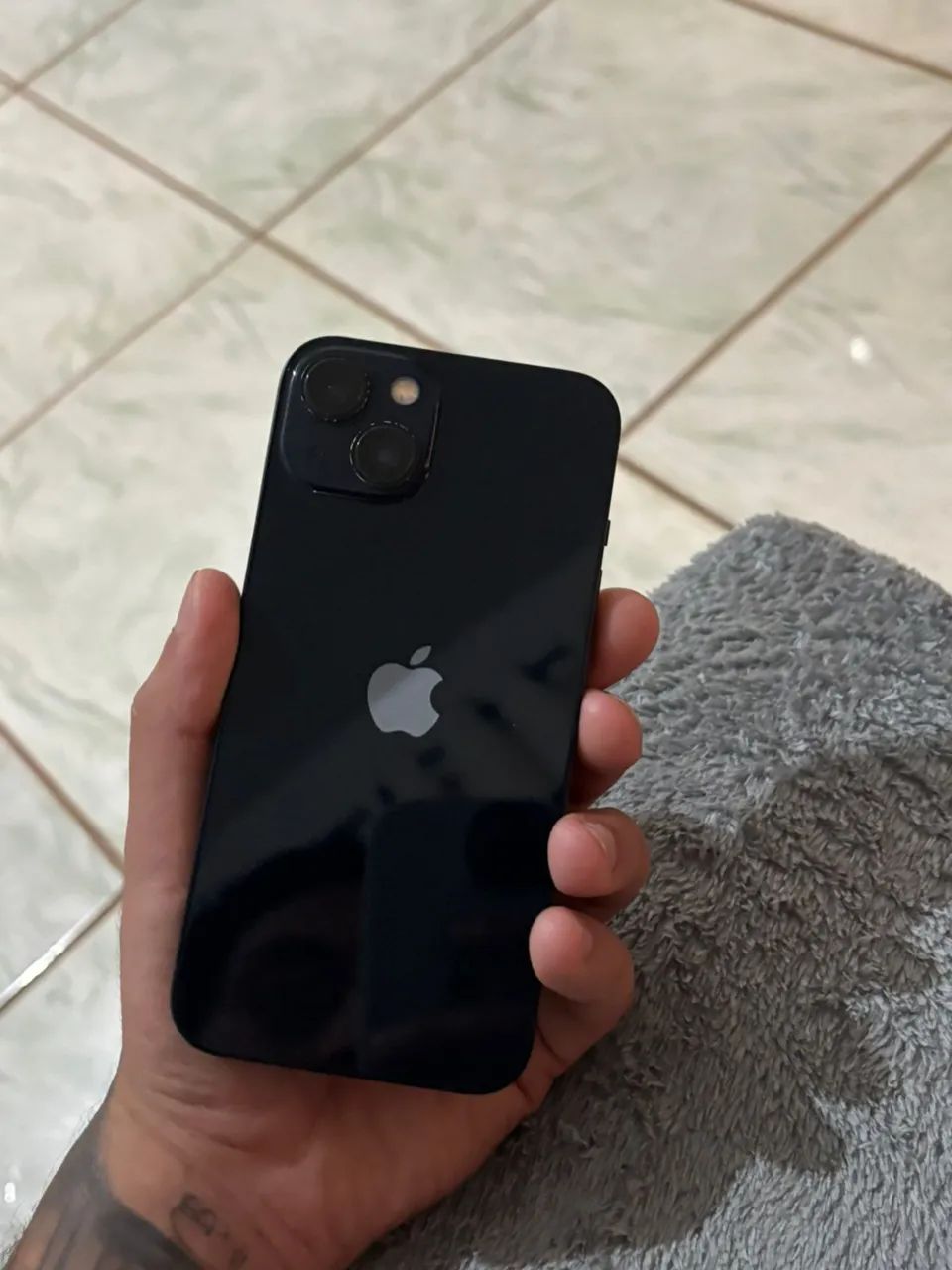 iPhone 13 128GB - Foto 2