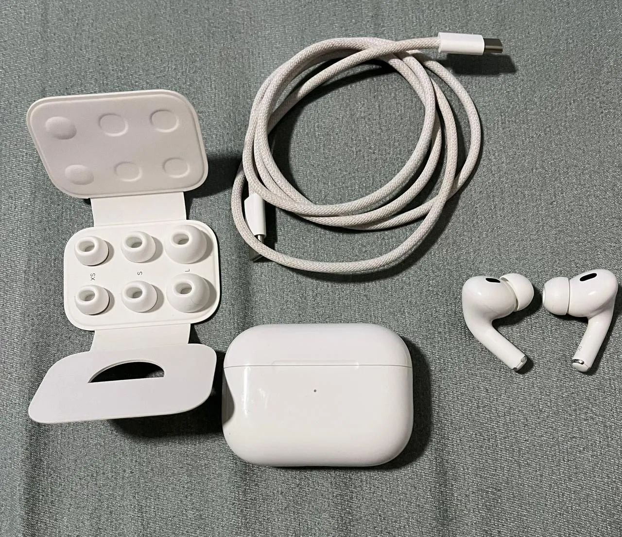 AirPods Pro (2ª Geração) - Original e Completo (Impecável) - Fones