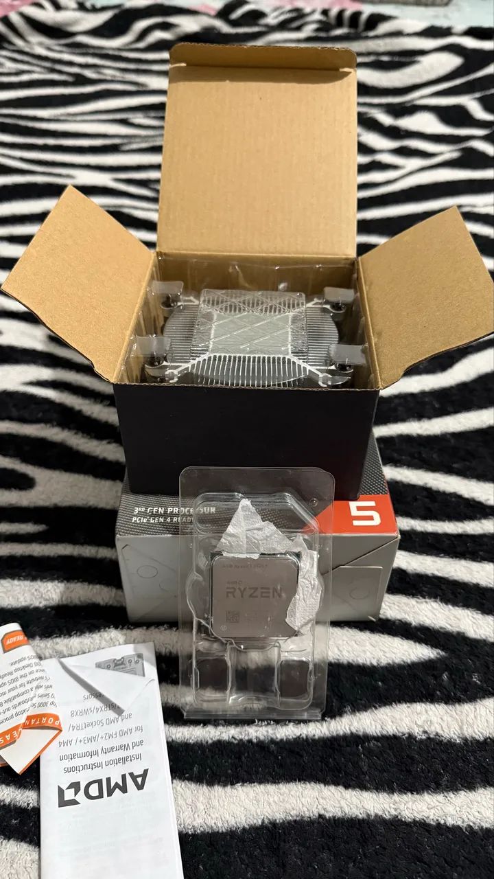 Ryzen 5 3500x + Cooler - Foto 2
