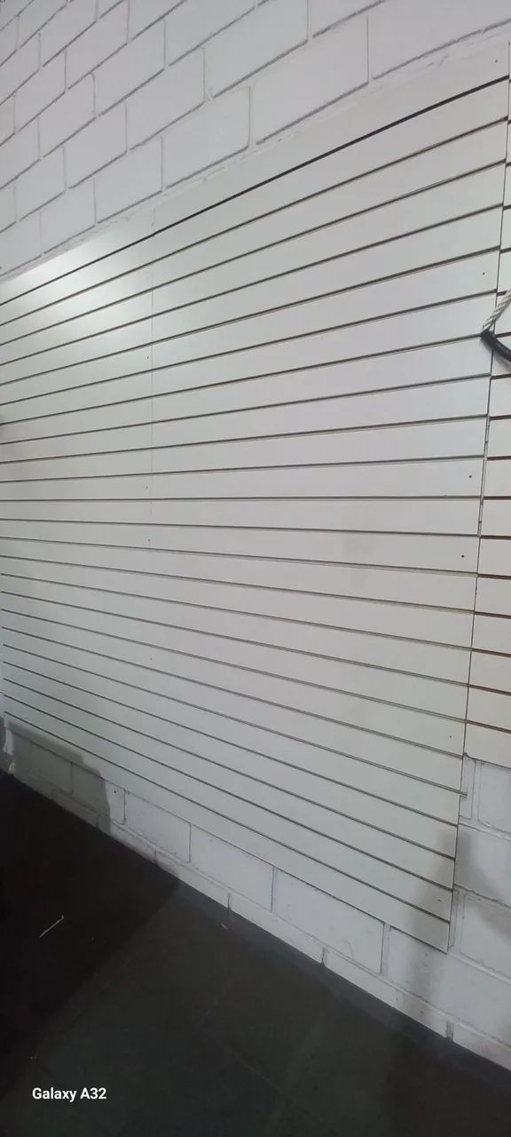 Painel canelado branco