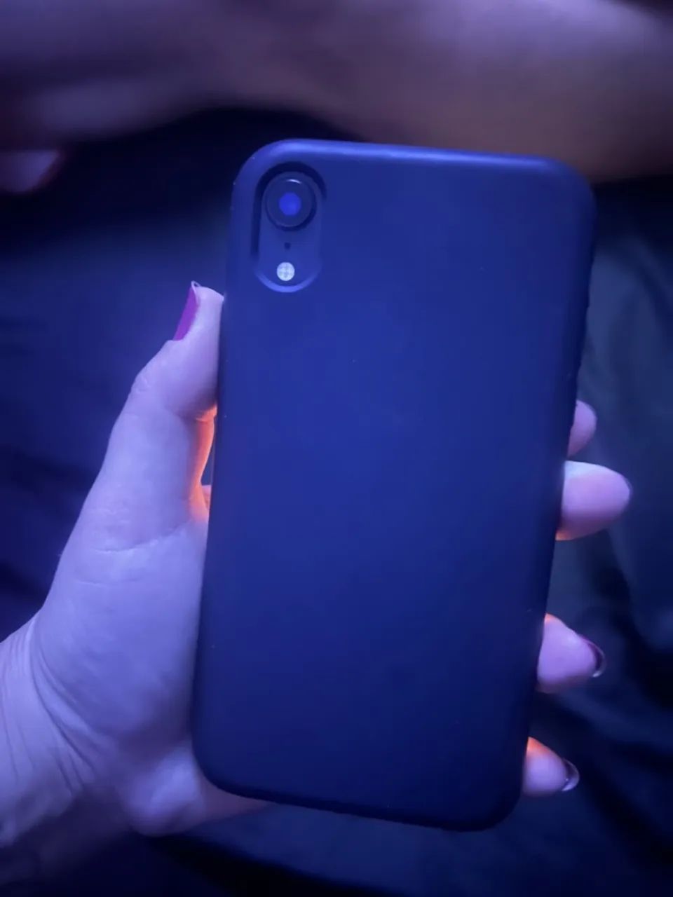 Vendo iPhone XR na cor preta  - Foto 2