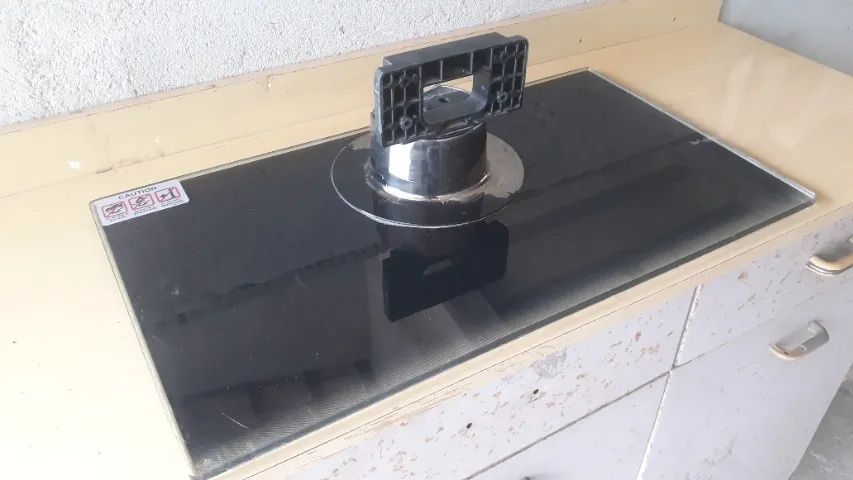 Base de vidro TV PLASMA 50" LG 50PS80BD - Foto 2