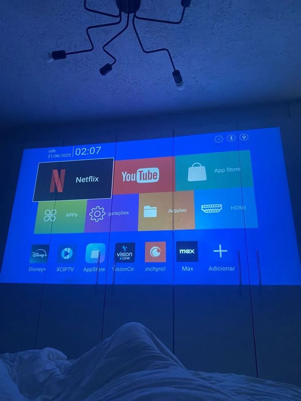 ? Projetor Smart HY300 - O Cinema na sua Palma! ? - Foto 3