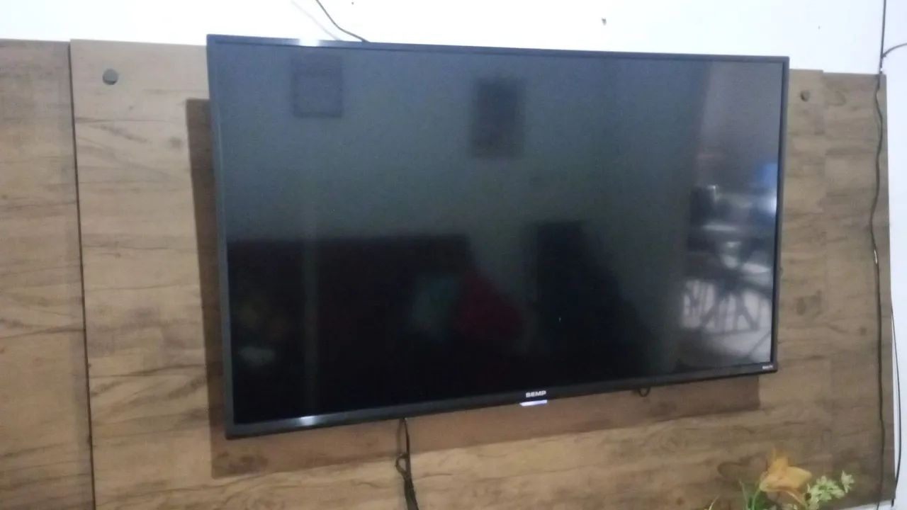 TV stmart 40 polegadas nova