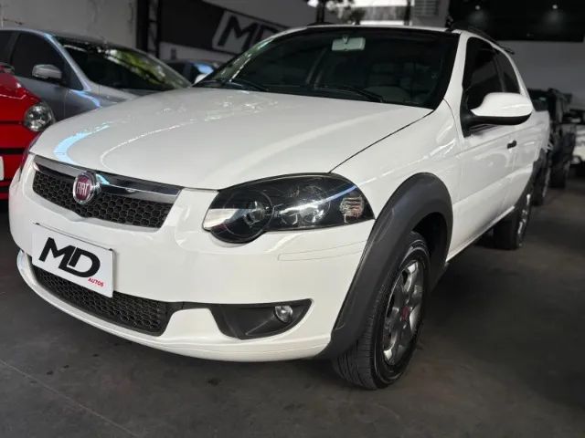 Fiat Strada Trekking 1.6 16V Flex CD 2016 - Foto 4