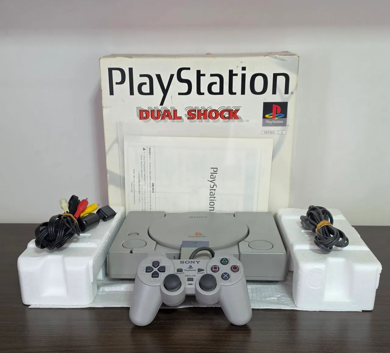 Console PlayStation 1 Dualshock Japonês Completo.