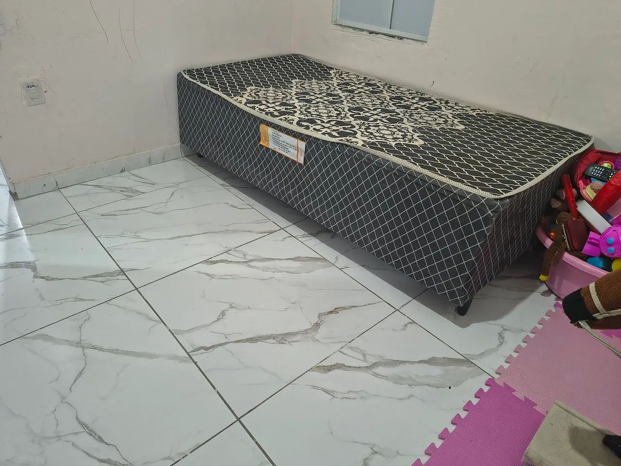 Cama de solteiro 