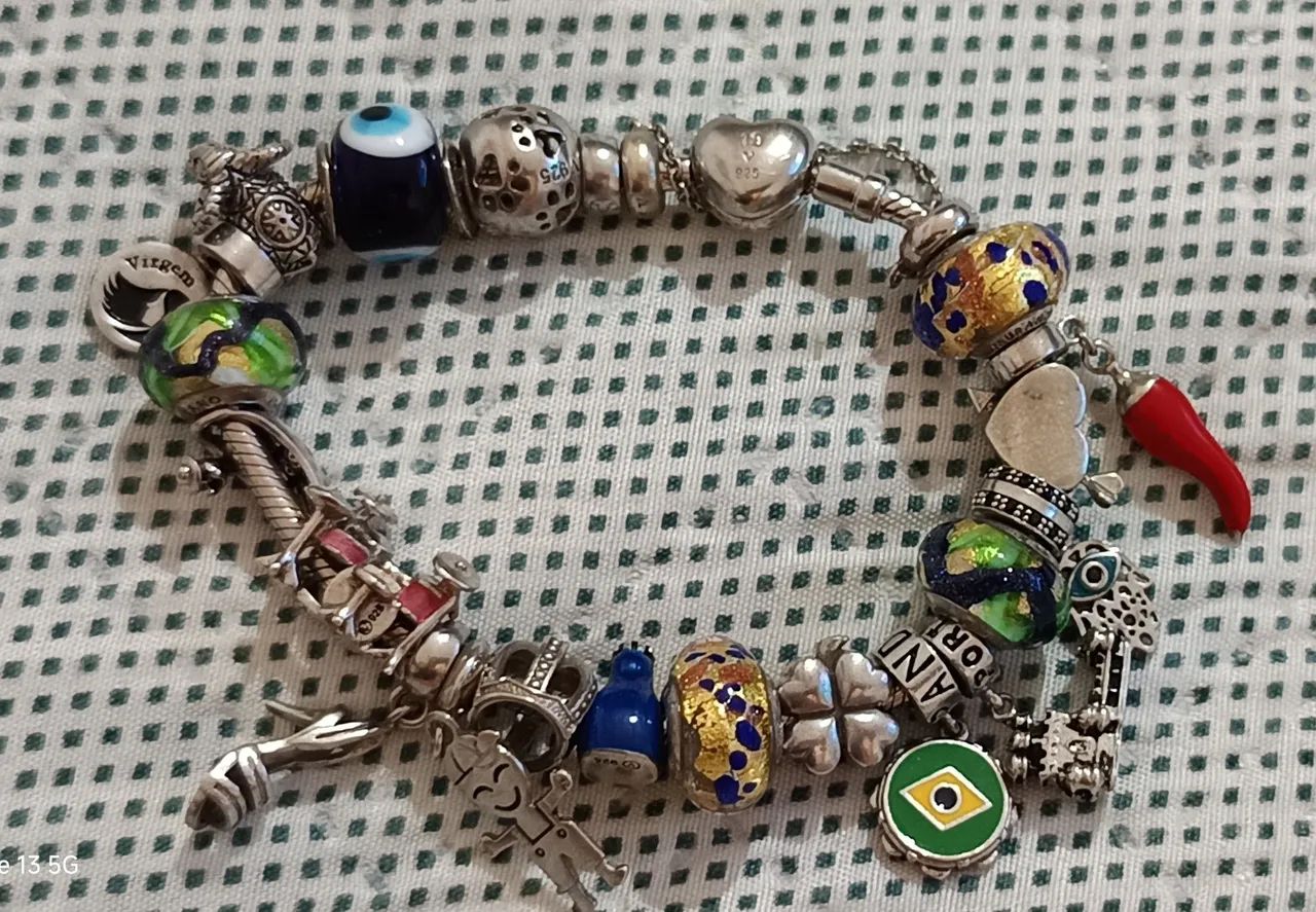 Pulseira Vivara life+ 21 berloques  - Foto 3