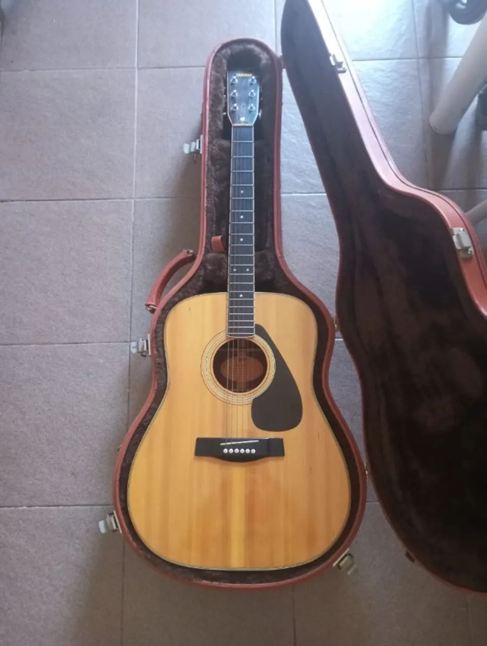 Yamaha FG 201 