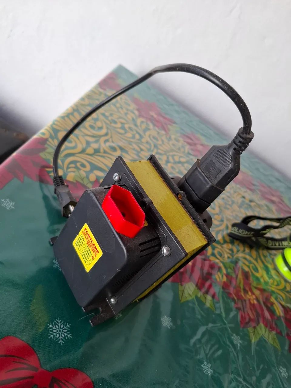 Transformador de energia  - Foto 3