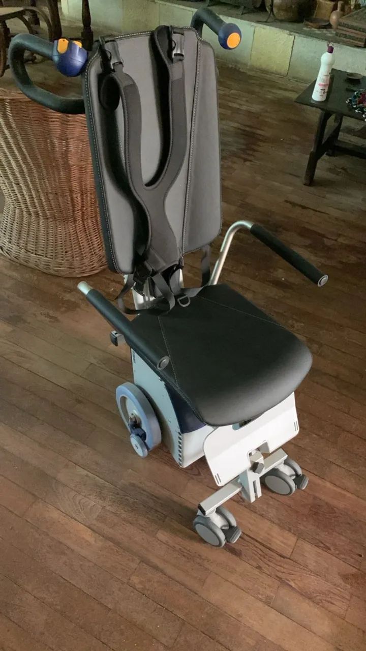 Cadeira de rodas Elevatória S-MAX SELLA D1353