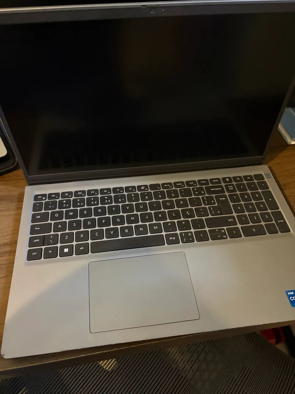 Notebook Dell Vostro 3520 - Foto 3