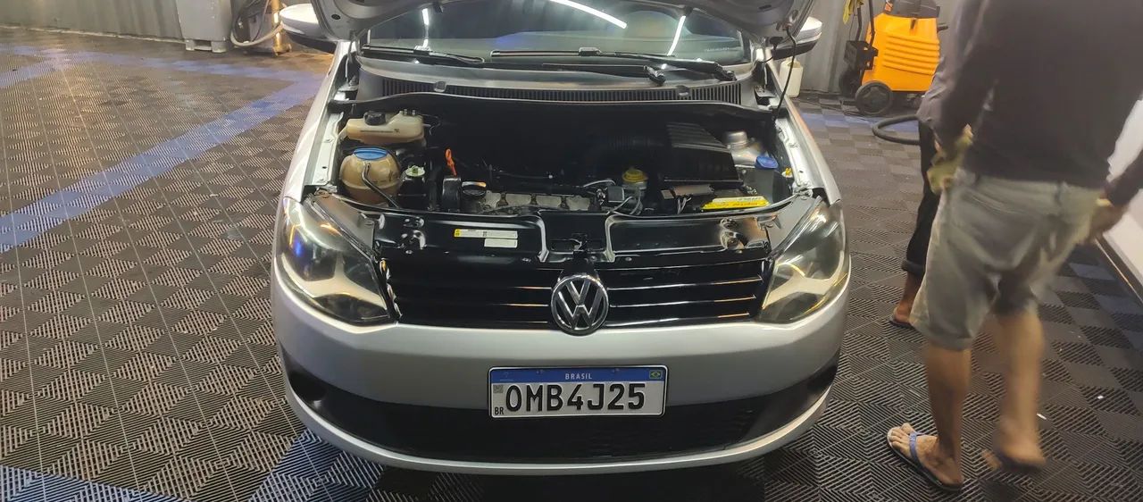 Volkswagen Fox Bluemotion 1.6 MI Total Flex 5P. 2013 - Foto 5