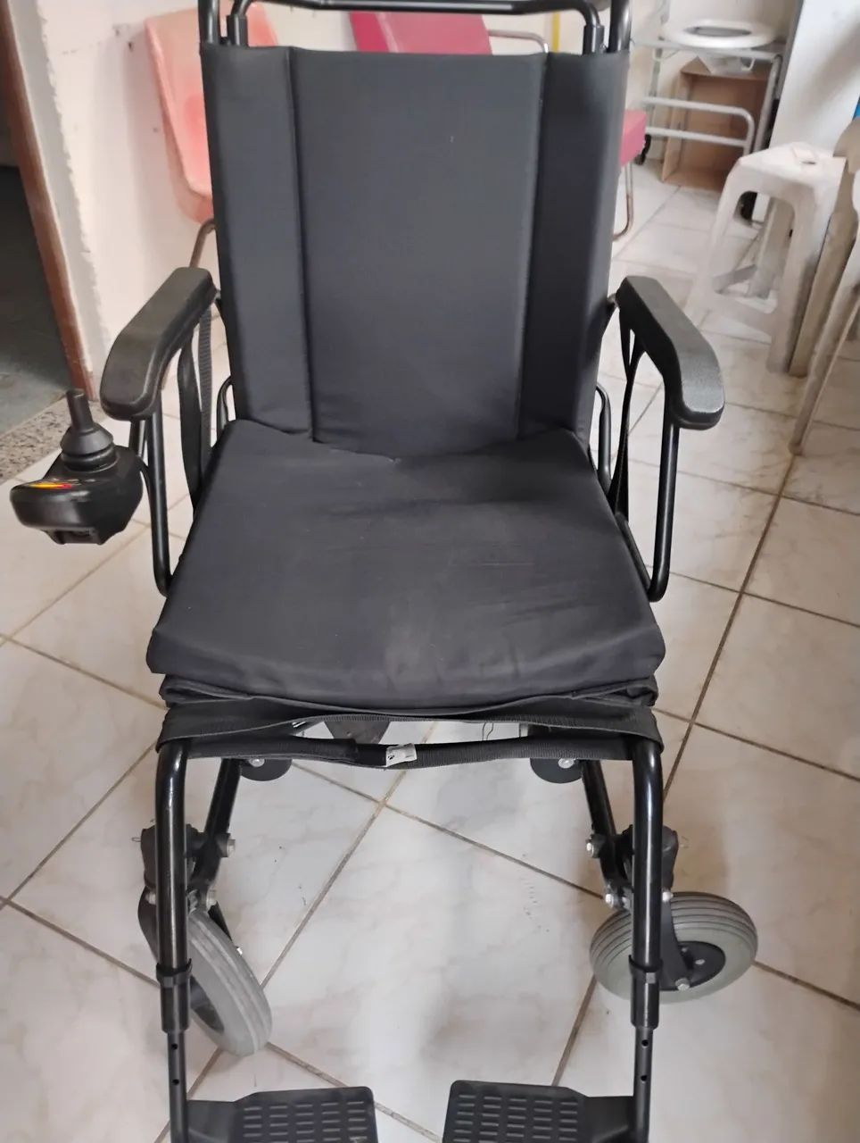 CADEIRA DE RODAS MOTORIZADA - Foto 4