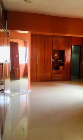 4 quartos, 3 suites, lazer completo em Candeias - Foto 3
