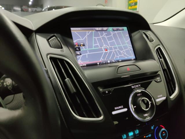 Focus titanium hatch 2016 c/44.000km automático. léo careta veículos - Foto 9