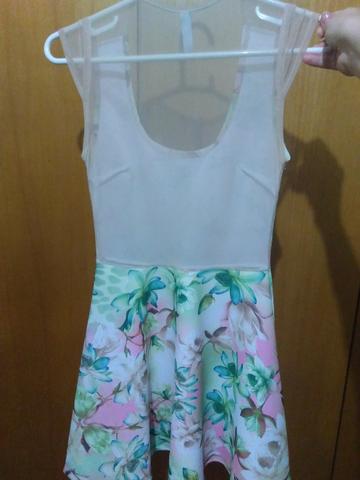 Vestido Floral Mosaico Tam P - Foto 2