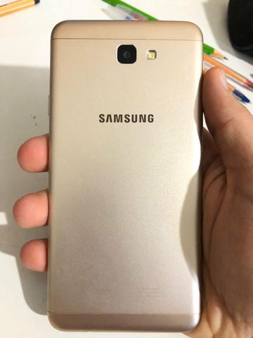 Celular sam
