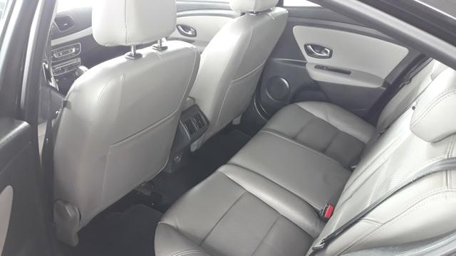 Fluence Dynamique Automático 2012 - Foto 12