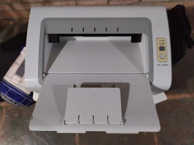 Impressora Laser Samsung ML 2165 W BW WiFi 110V Branca - Foto 2